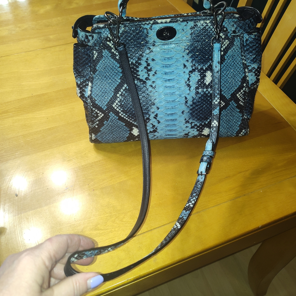 Blue Python-Print Top-Handle Women’s Bag - image 4